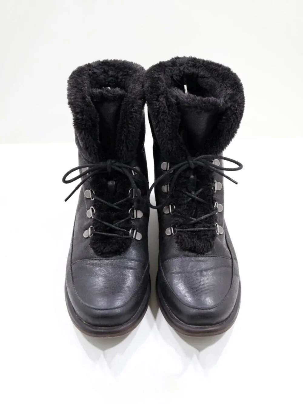 BareTraps Sindee Black Faux Leather Faux-Fur Lined Flat Winter Boots - 9